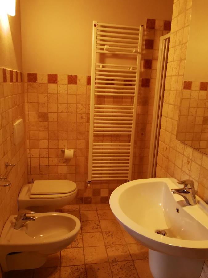 Residence Il Poggiolino Montecarelli ภายนอก รูปภาพ