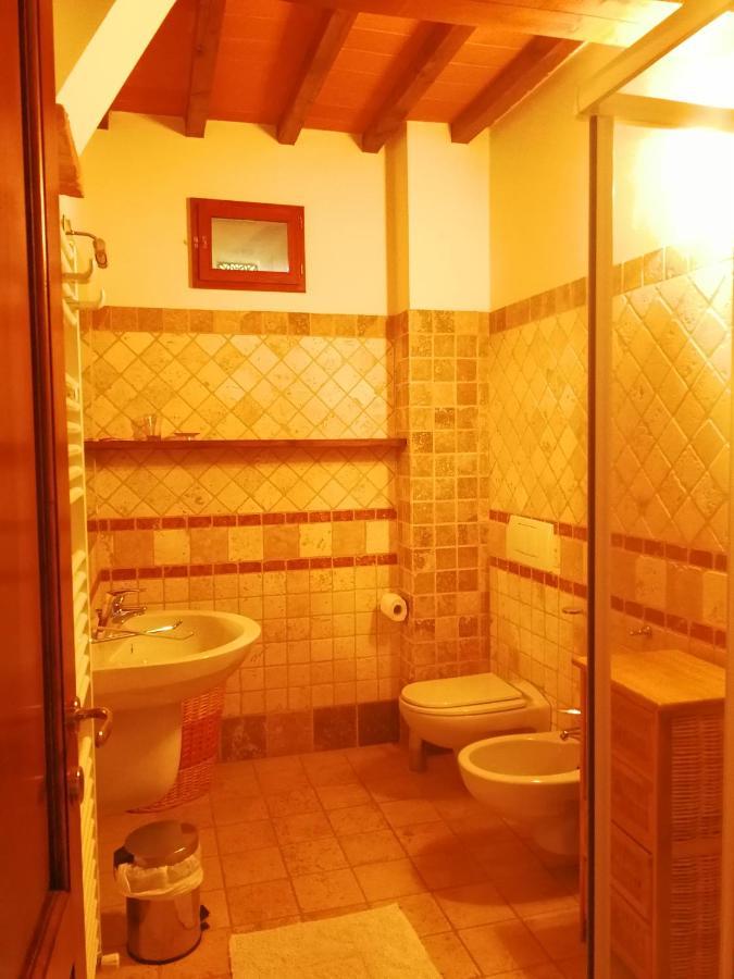 Residence Il Poggiolino Montecarelli ภายนอก รูปภาพ
