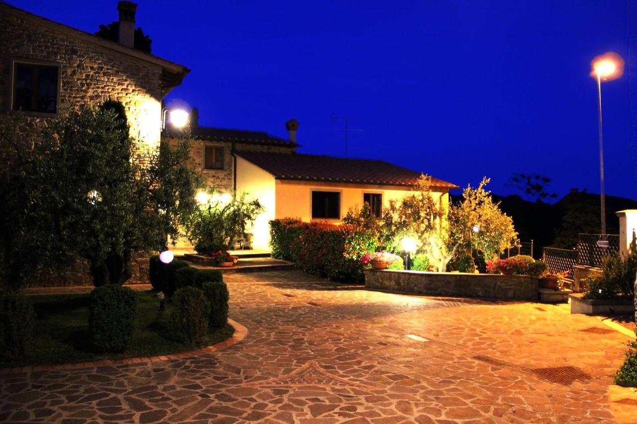 Residence Il Poggiolino Montecarelli ภายนอก รูปภาพ